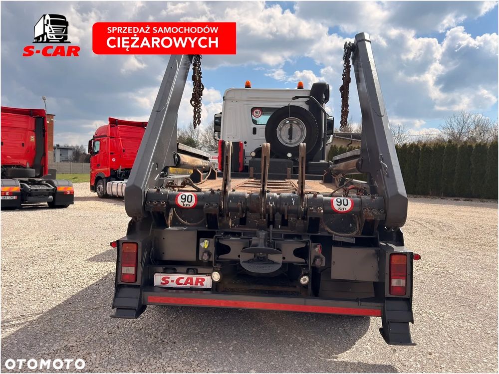 Mercedes-Benz Bramowiec Fornal NKR Euro 6 - 17