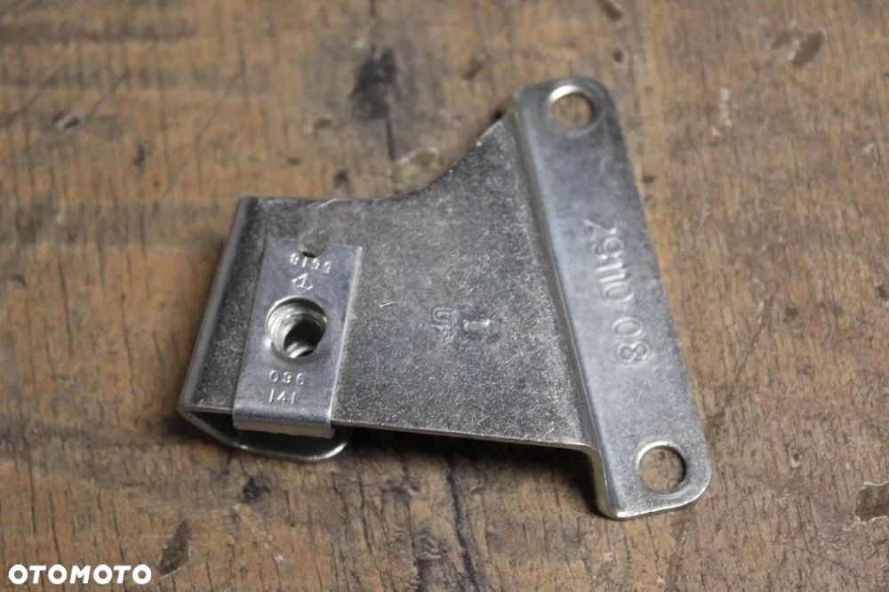 Uchwyt mocowanie obudowy filtra powietrza Harley Davidson - 2