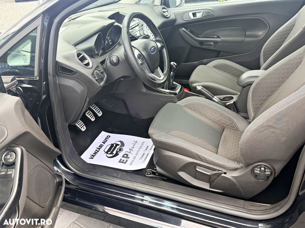 Ford Fiesta 1.6 TDCI DPF Titanium - 8