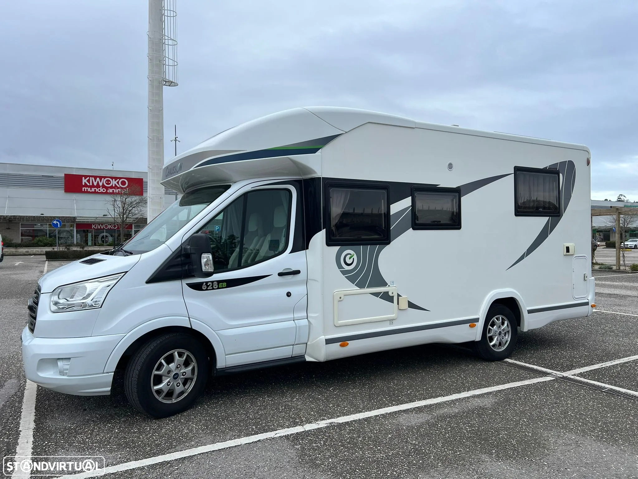 Chausson Trigano KORUS 628EB Cama Central - 4