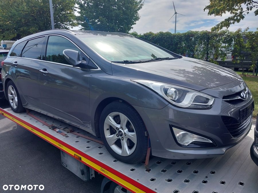 Hyundai i40 2.0 Premium - 40