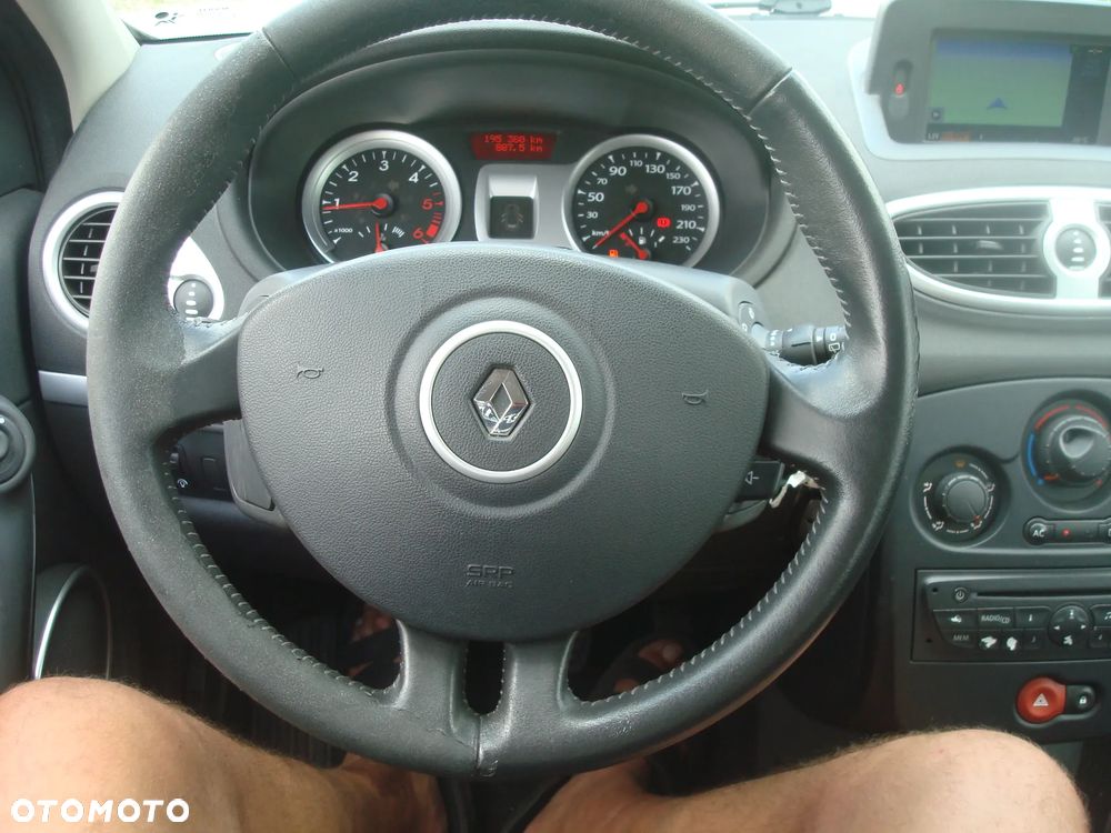 Renault Clio 1.5 dCi Extreme - 36