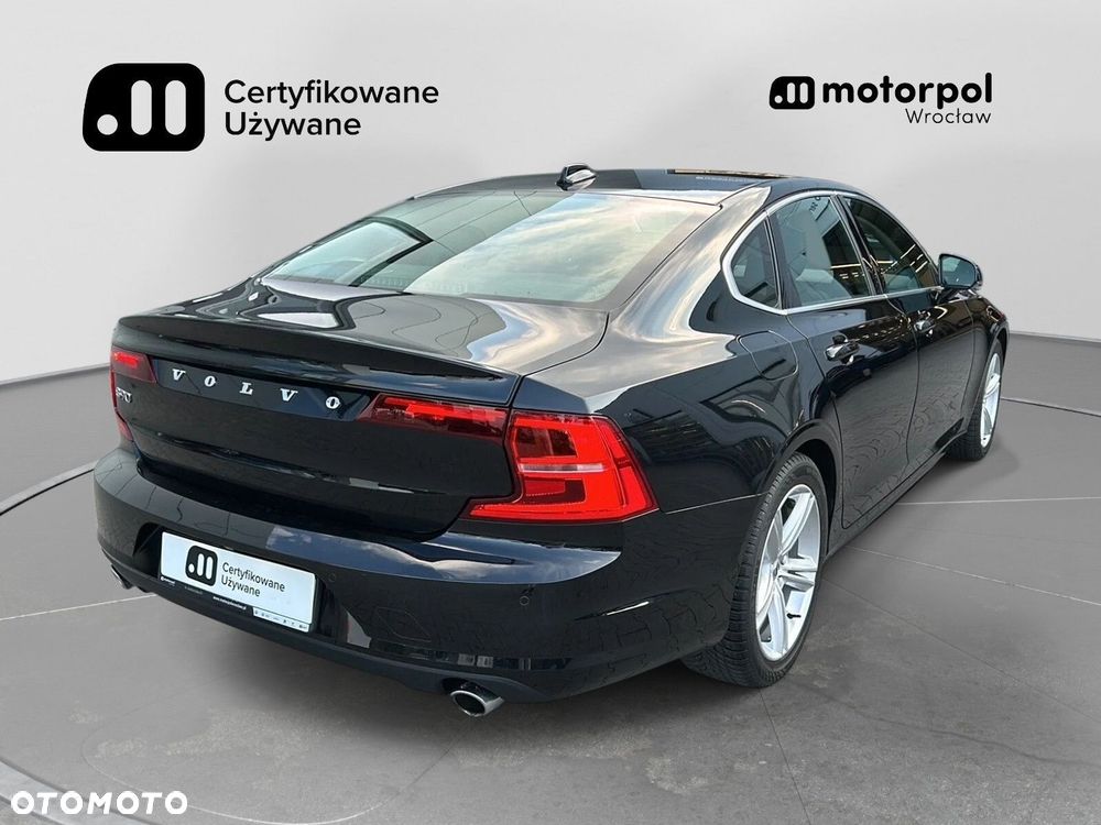 Volvo S90 D4 SCR Momentum Pro - 15