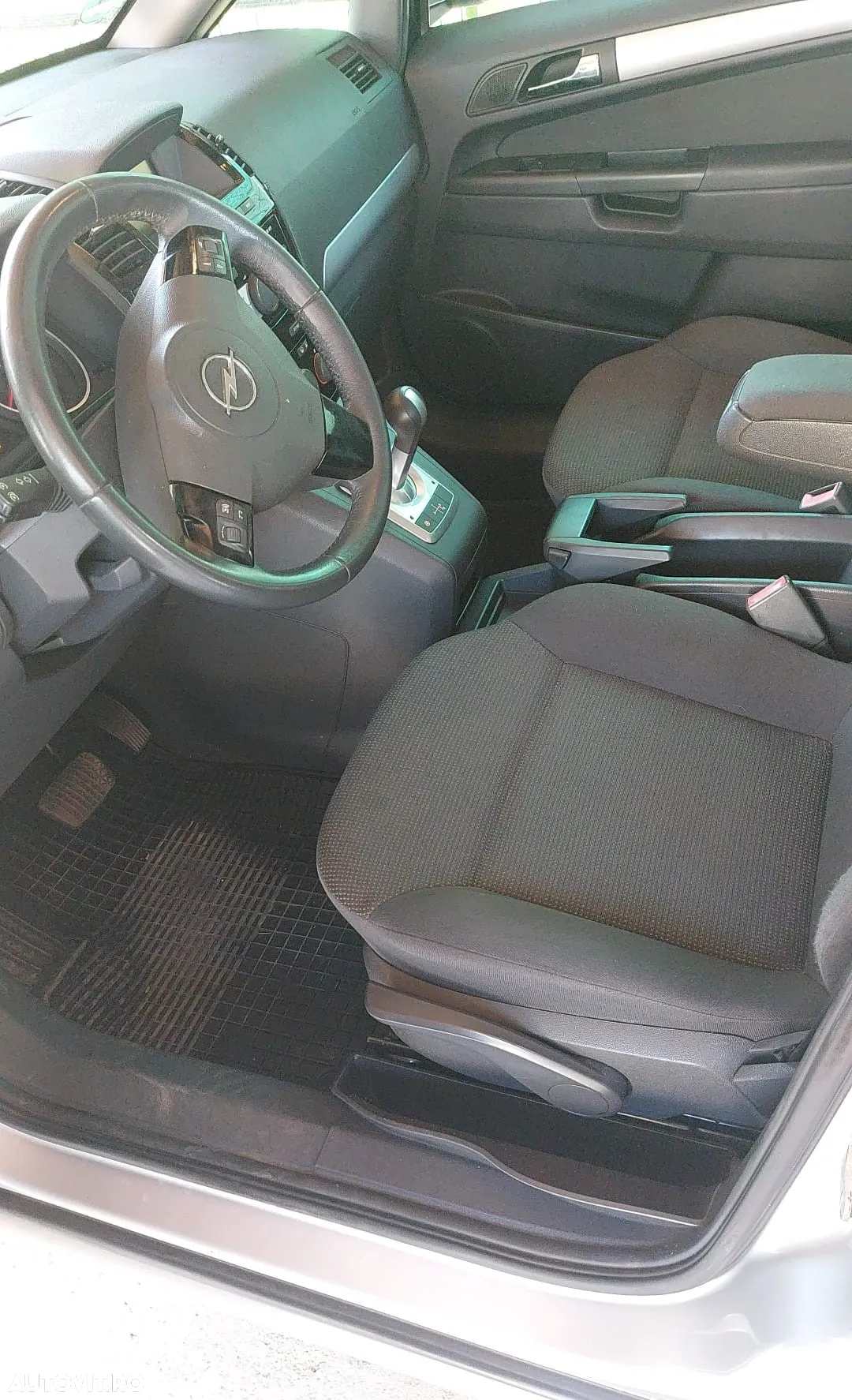 Opel Zafira 1.8 Easytronic Family Plus - 7