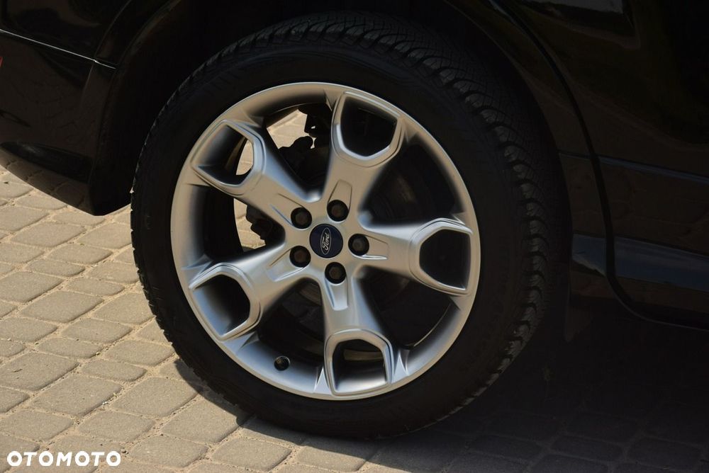 Ford Kuga 2.0 TDCi 4x4 Individual - 12