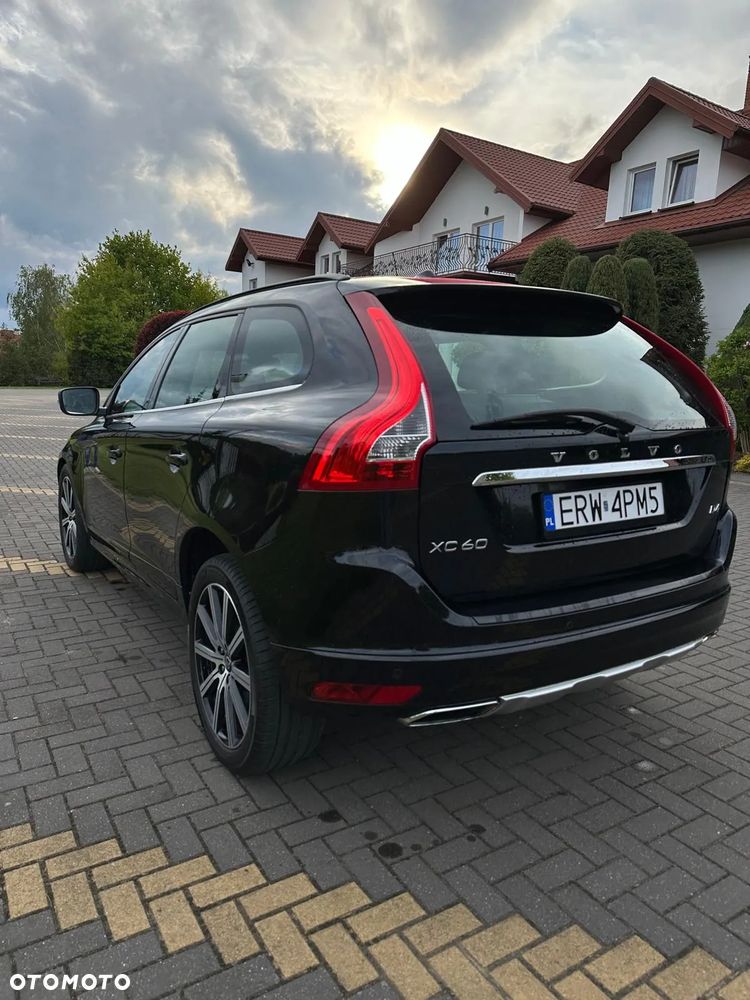 Volvo XC 60 D4 Drive-E Ocean Race - 6