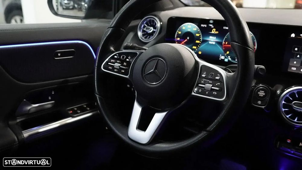 Mercedes-Benz GLA 200 d 8G-DCT Progressive Advanced - 24