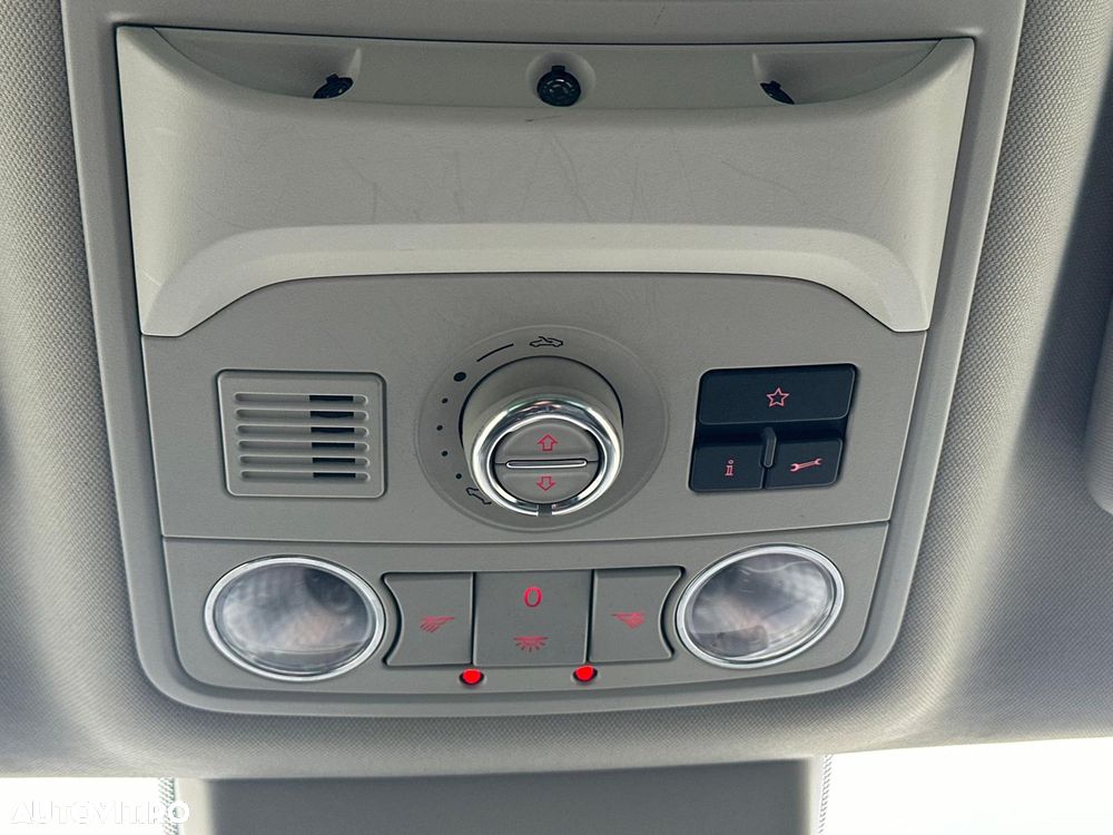 Volkswagen Sharan 2.0 TDI DSG BlueMotion Technology Life - 39