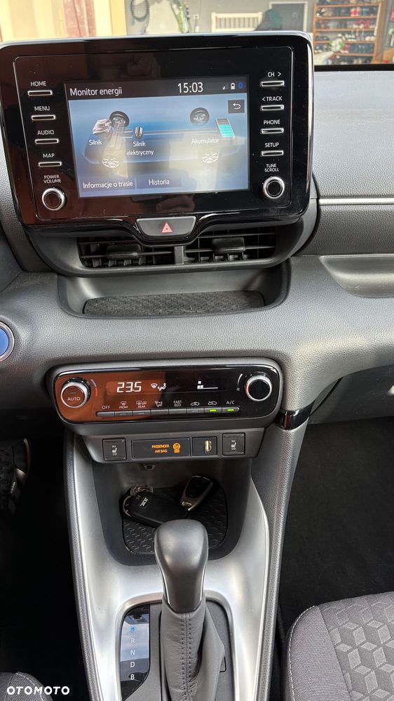 Toyota Yaris Hybrid 1.5 Comfort - 8