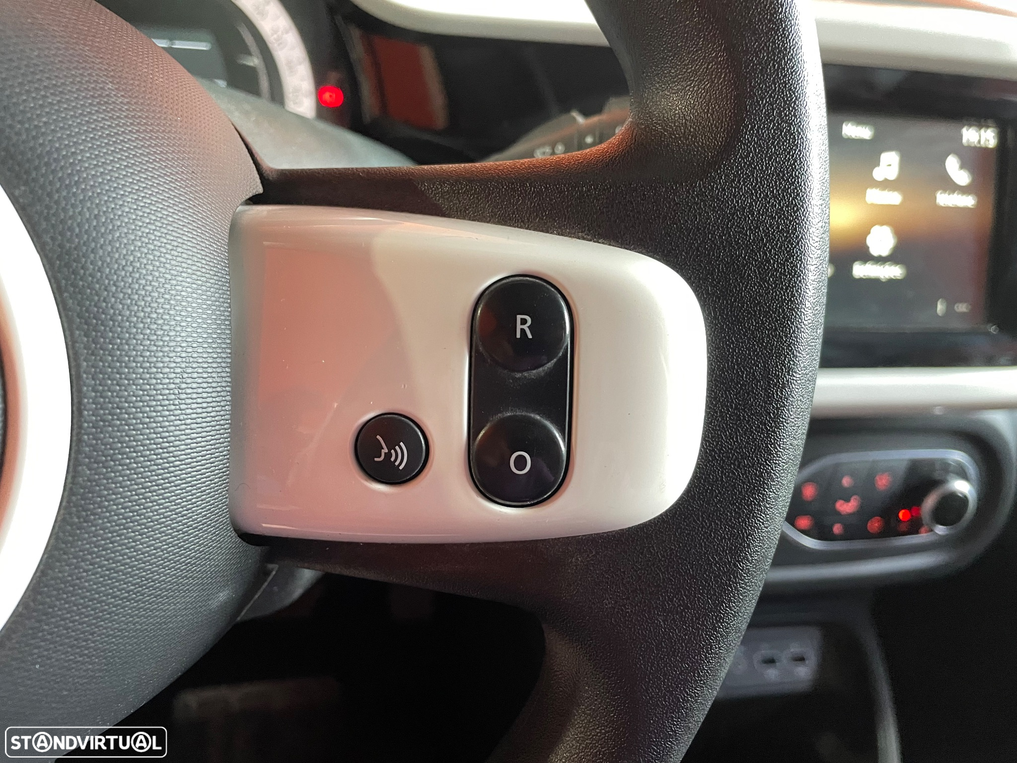Renault Twingo E-Tech. 22 Techno - 9