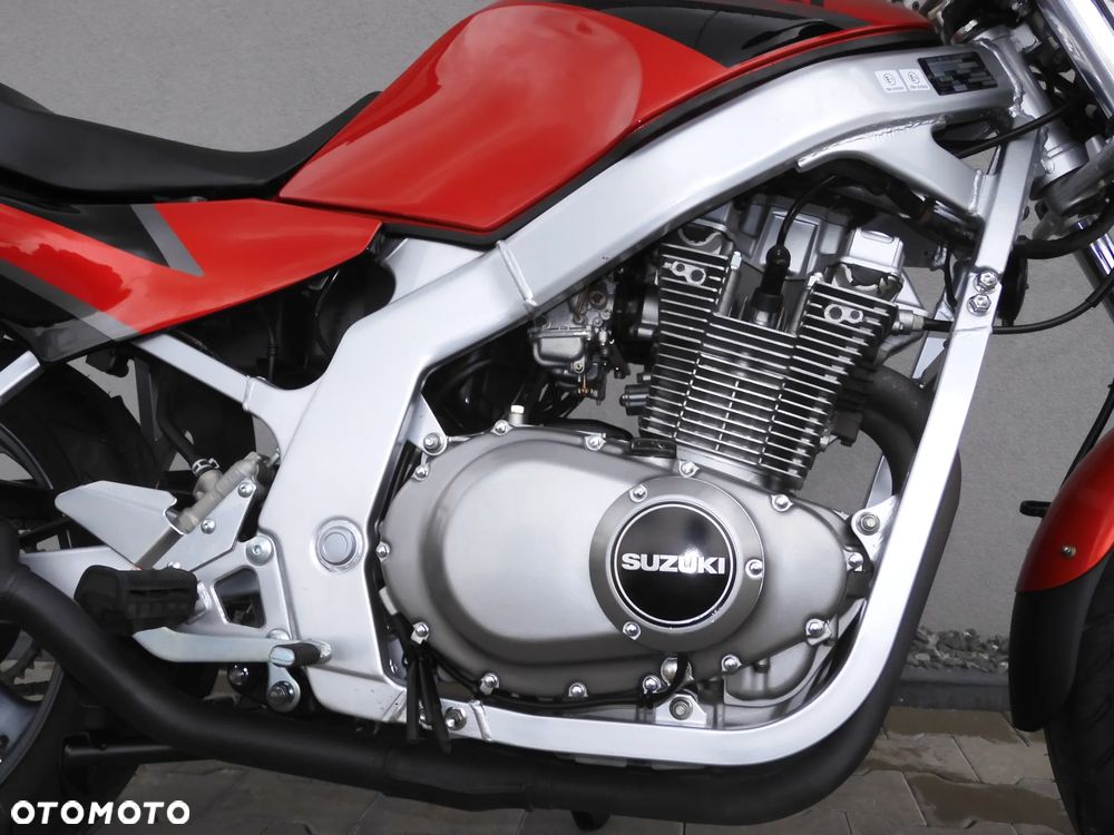 Suzuki GS - 8