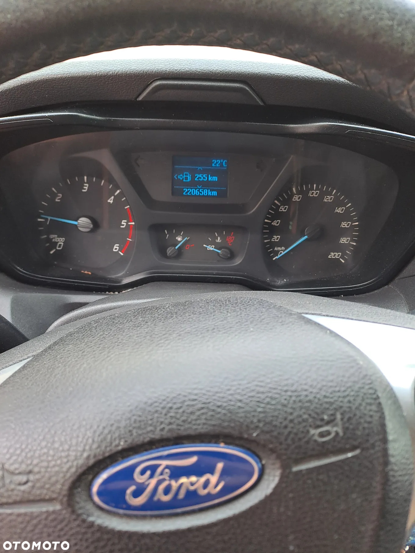 Ford Transit - 12
