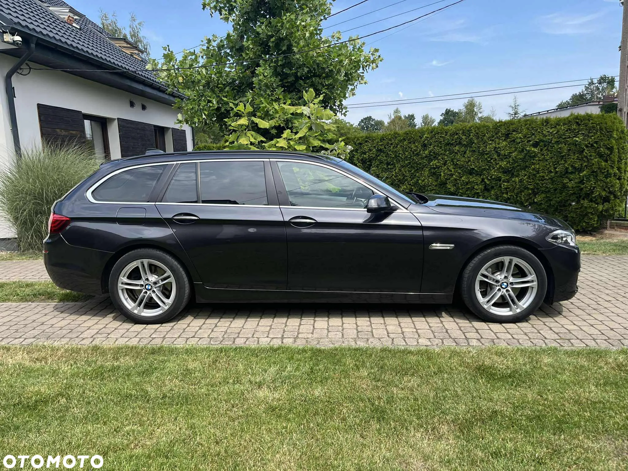 BMW Seria 5 528i xDrive Touring Sport-Aut - 4