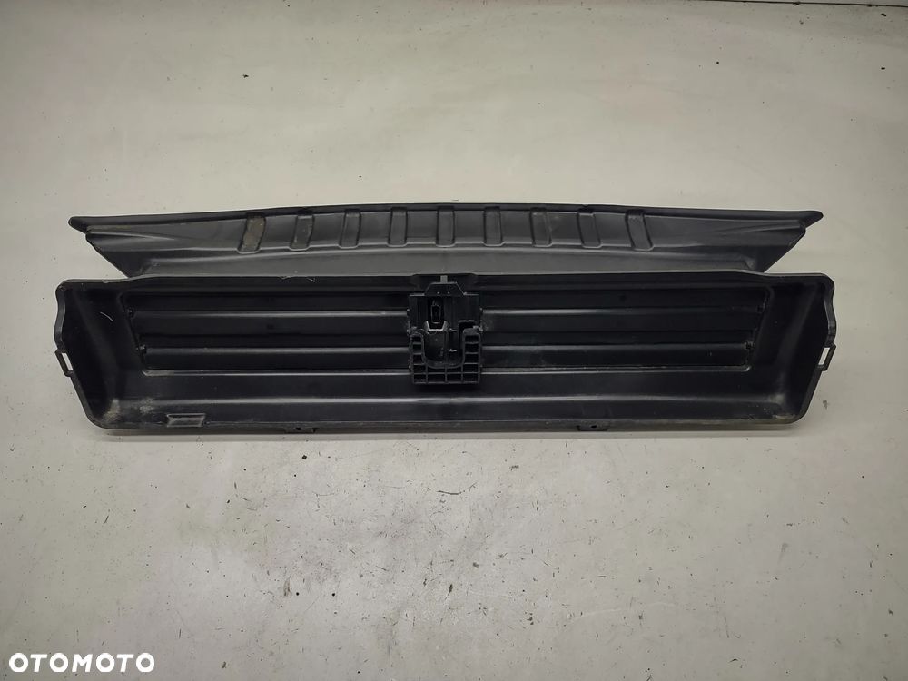 KIEROWNICA POWIETRZA ŻALUZJA KANAŁ SSĄCY 86370-3Z000 HYUNDAI I40 1.7CRDI 2014r. ORYGINAŁ - 1