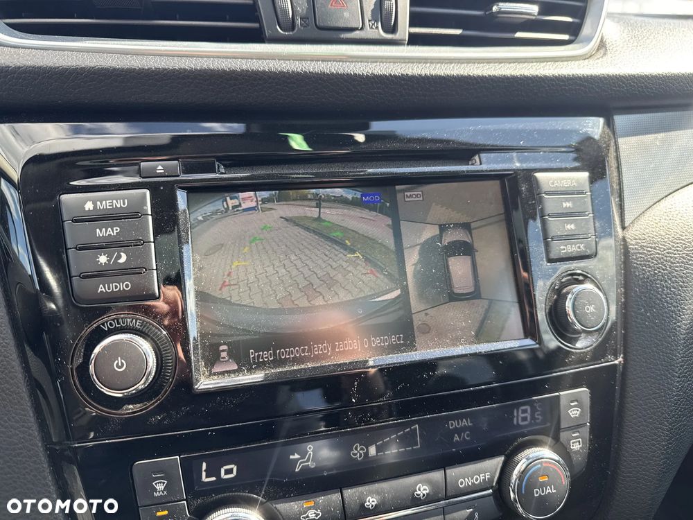 Nissan Qashqai 1.3 DIG-T N-Connecta - 19