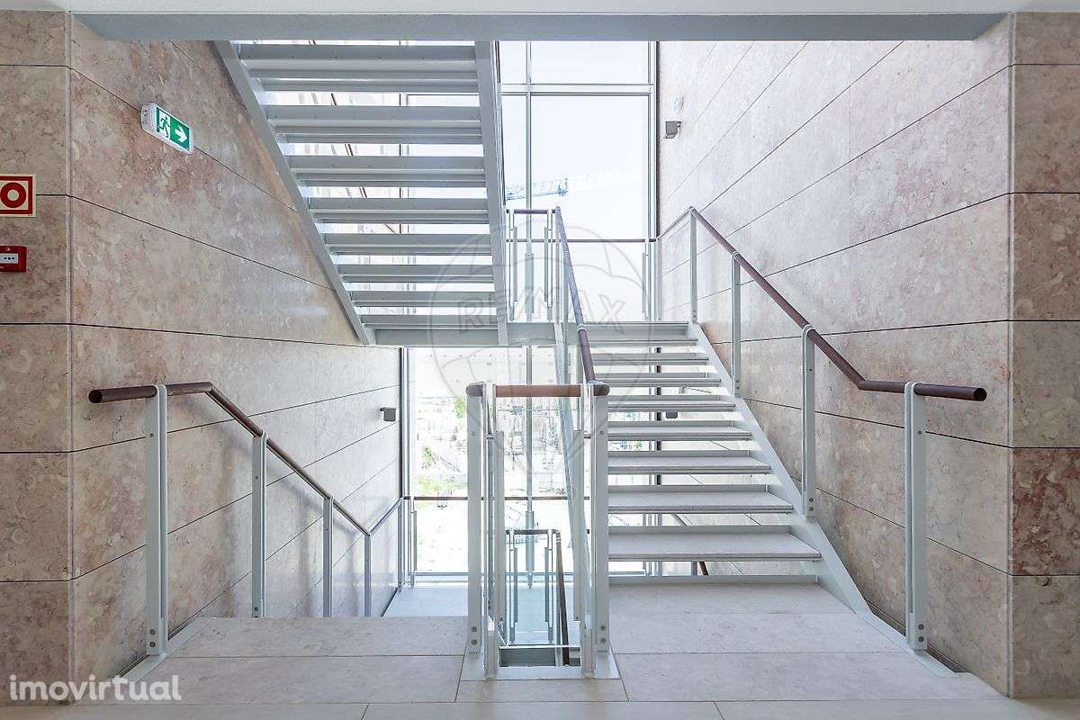 Apartamento T2 para arrendamento - Grande imagem: 3/17