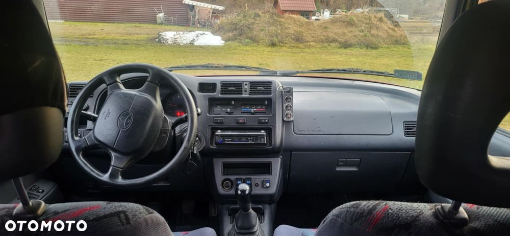 Toyota RAV4 2.0 Special - 10