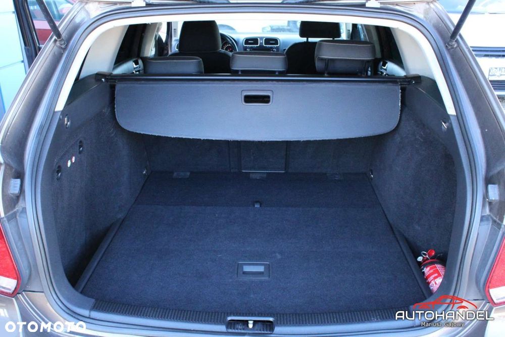 Volkswagen Golf - 21