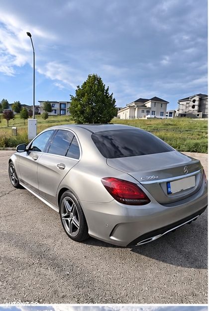 Mercedes-Benz C - 6
