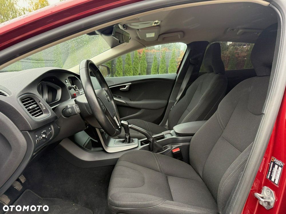 Volvo V40 - 5
