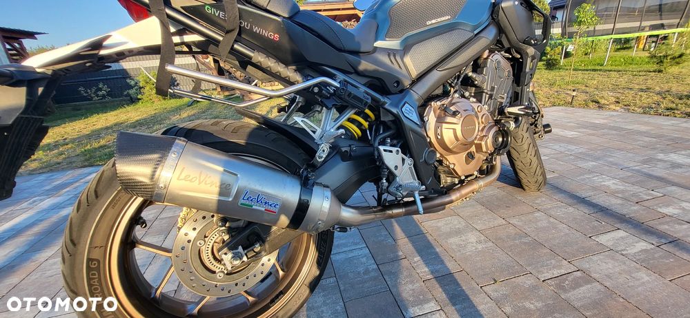 Honda CB - 3