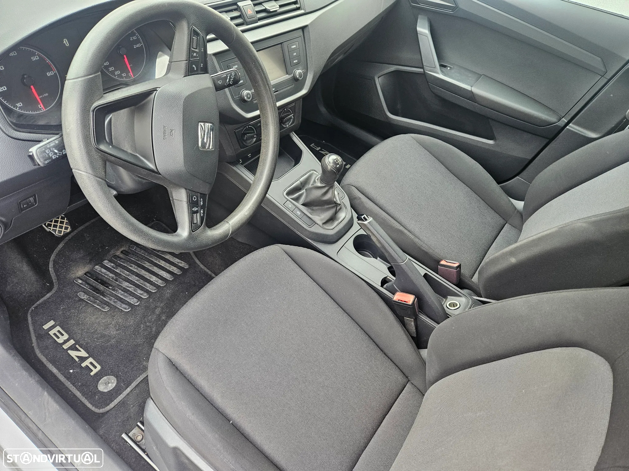 SEAT Ibiza - 4