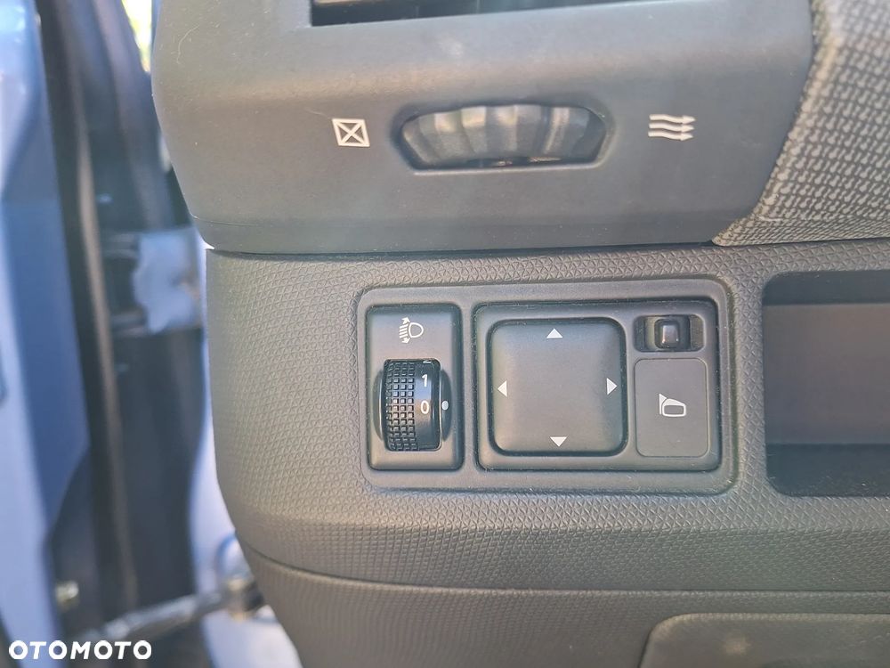 Nissan Micra 1.2 Visia - 33