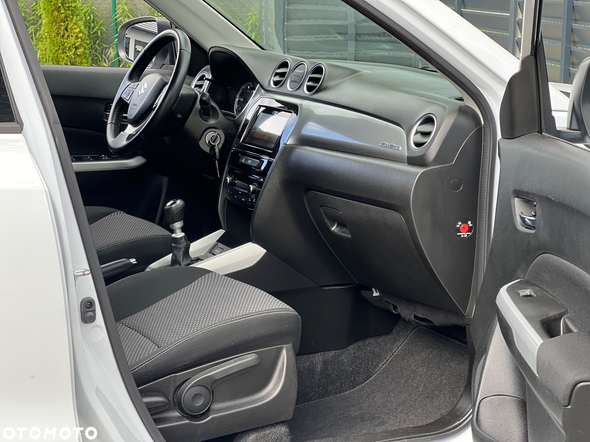 Suzuki Vitara - 25