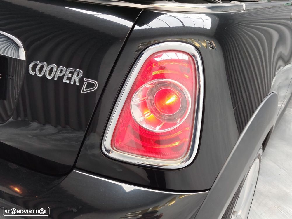 MINI Cabrio Cooper D - 23