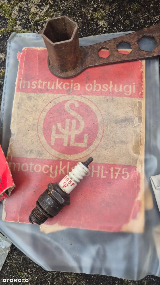 SHL Inny - 12