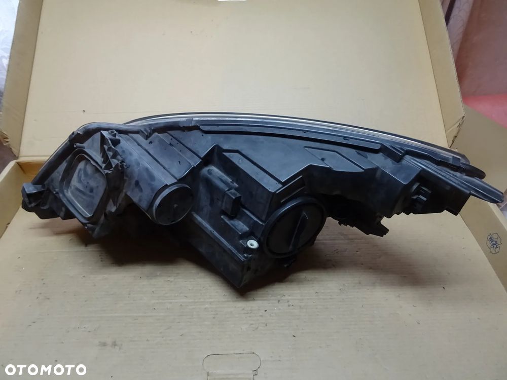 LAMPY REFLEKTORY PRZEDNIE PRAWY PRZÓD OPEL ZAFIRA C TOURER - 10