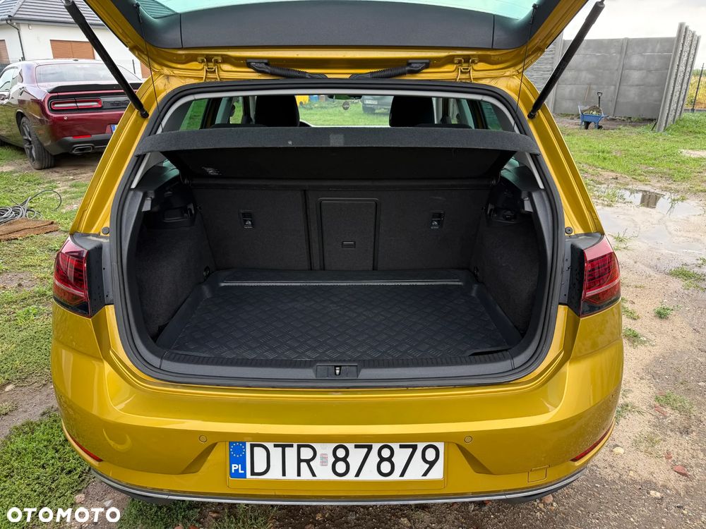 Volkswagen Golf 1.6 TDI Sound - 15