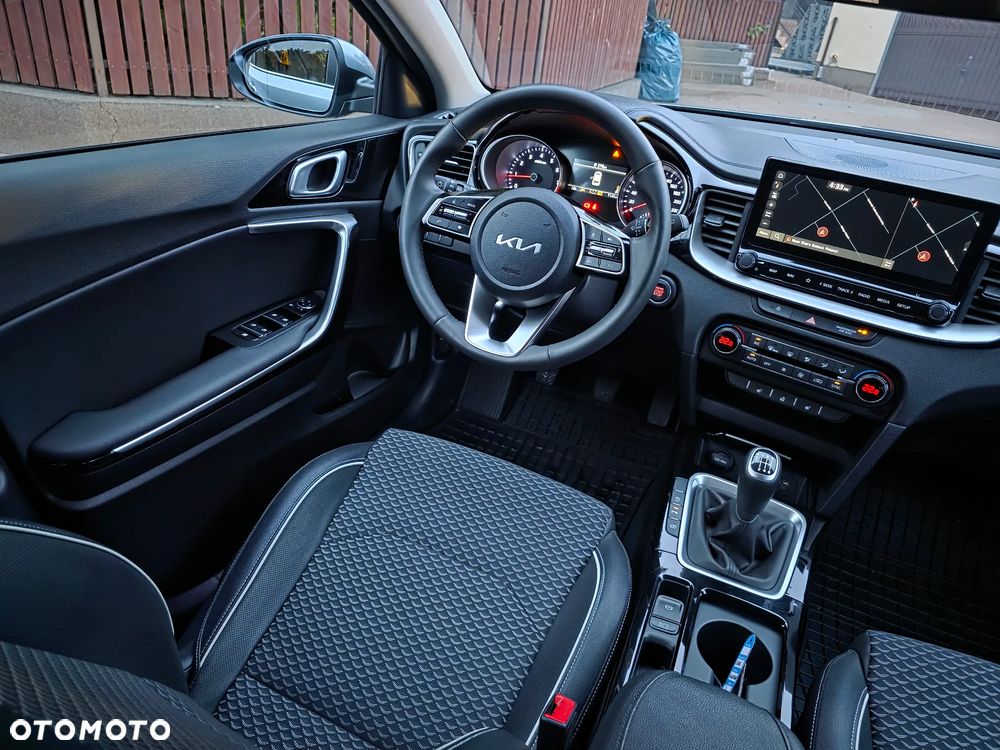 Kia Ceed 1.5 T-GDI Tribute - 22