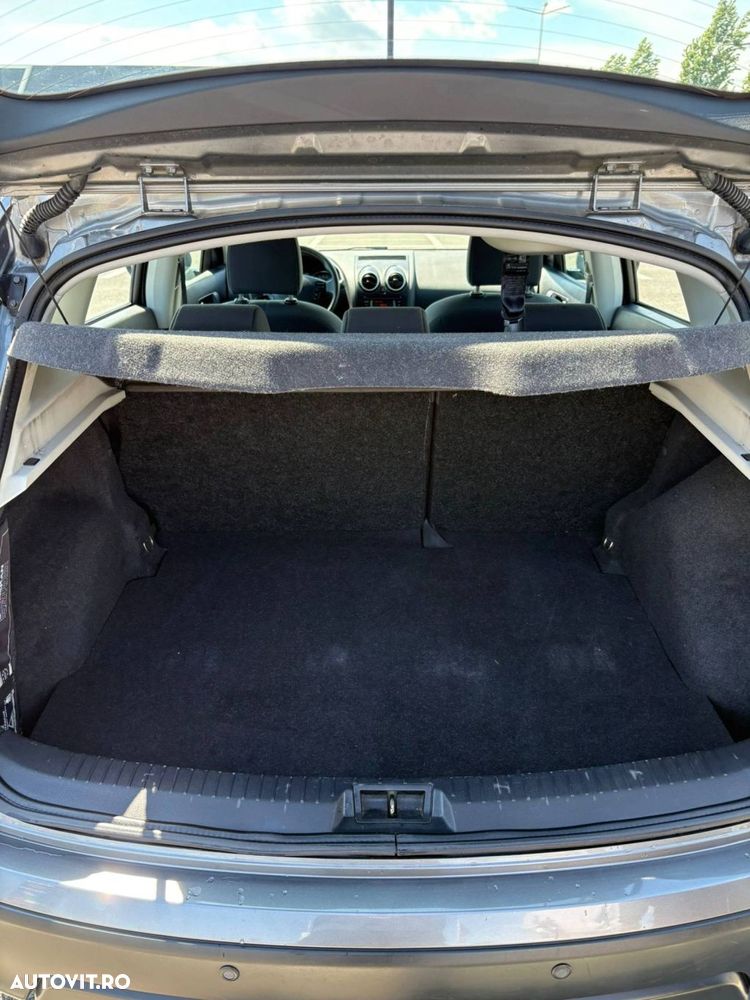 Nissan Qashqai - 23