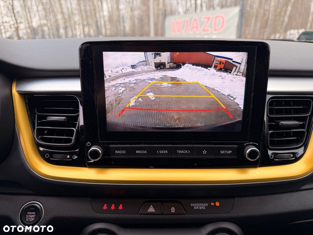 Kia Stonic 1.0 T-GDI L - 12