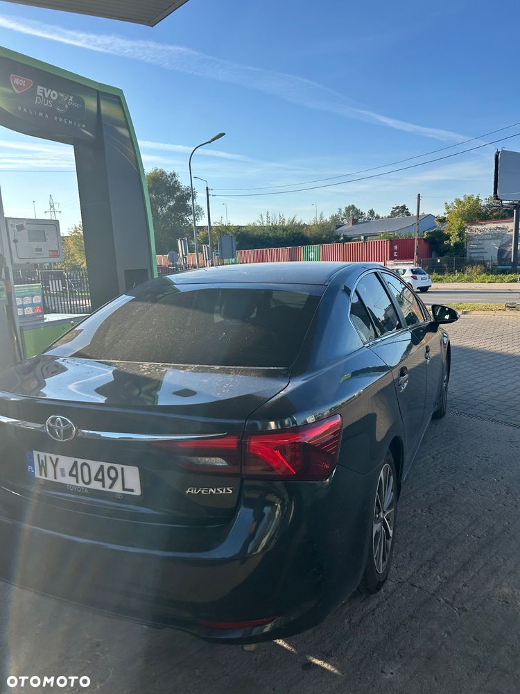 Toyota Avensis 1.8 Sol MS - 6
