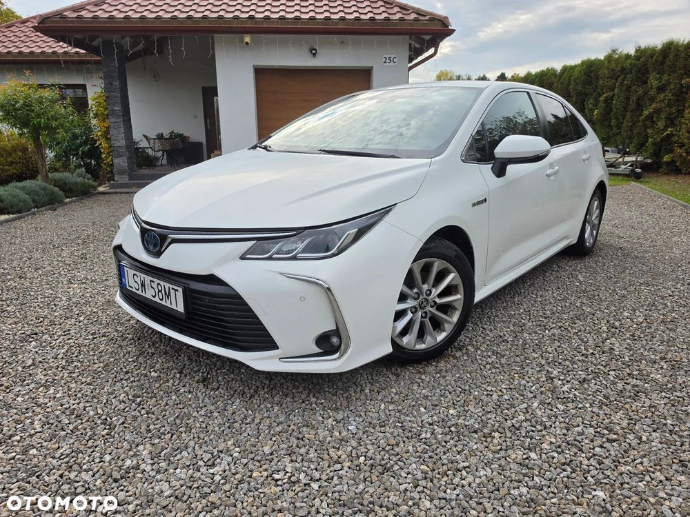 Toyota Corolla - 1
