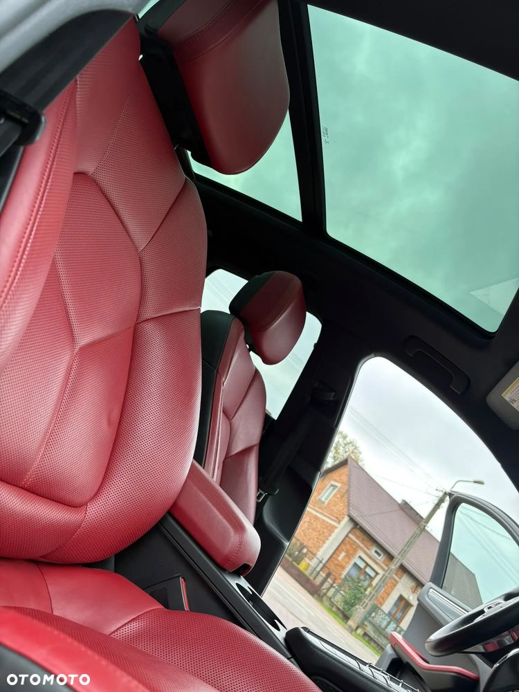 Porsche Macan Standard - 10