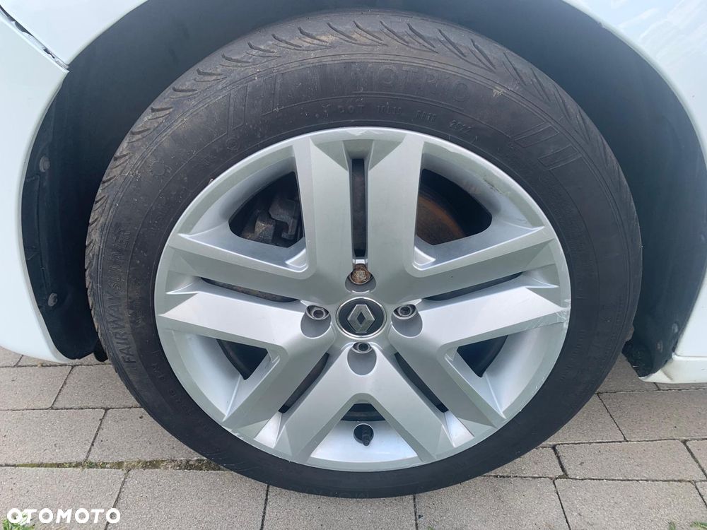 Renault Clio (Energy) dCi 90 Start & Stop INTENS - 13