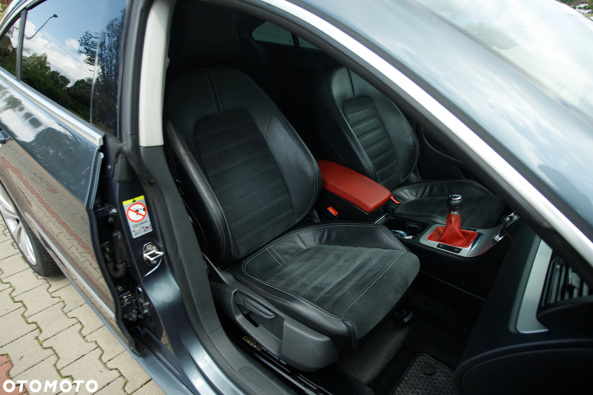 Volkswagen Passat 2.0 TDI Comfortline - 16