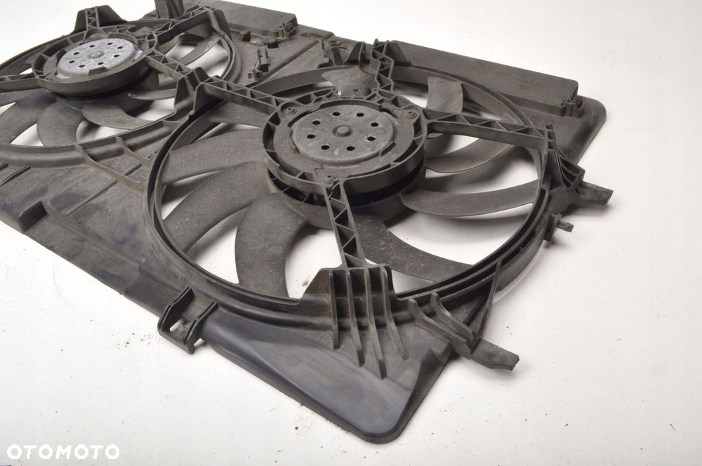 AUDI A4 B8 A5 A6 C7 Q5 3.0 TDI WENTYLATOR CHŁODNICY 8K0121003M AUTOMAT - 7
