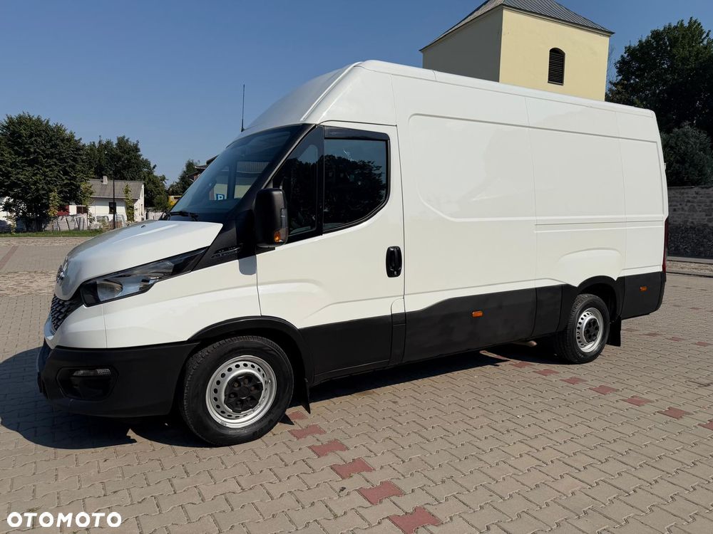 Iveco Daily 2.3 HPI / 136 KM / L2H2 / Automat / - 19