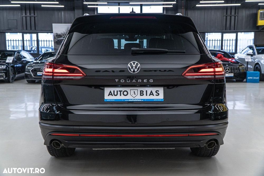 Volkswagen Touareg V6 TDI 4MOTION Elegance - 25