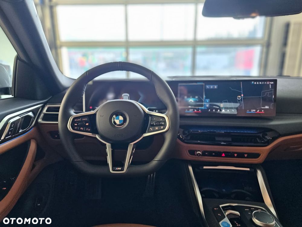 BMW i4 70.3kWh eDrive 35 - 19