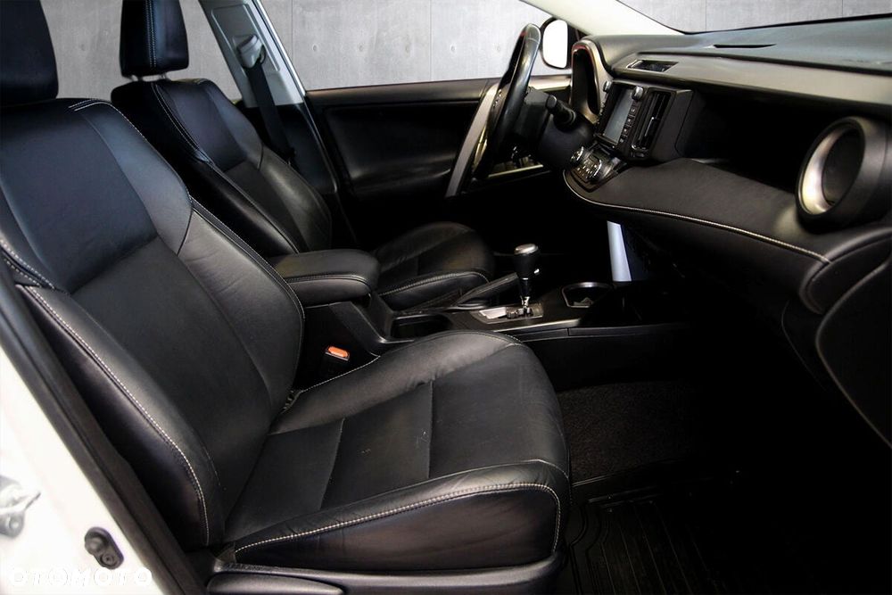 Toyota RAV4 2.5 4x4 Executive - 24