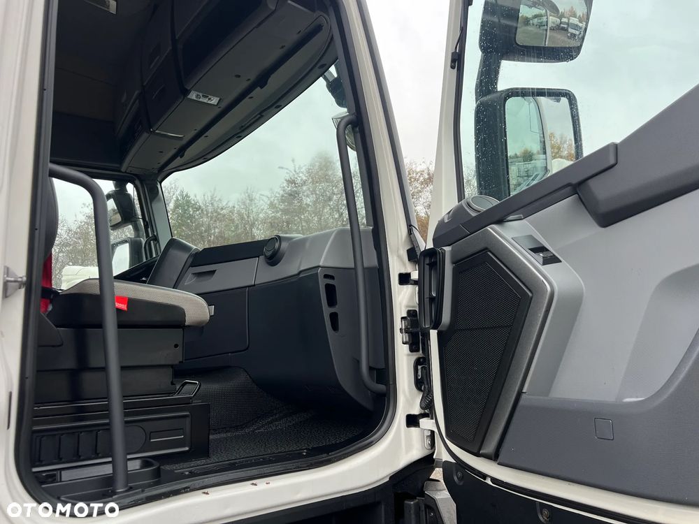 Renault GAMA T 440 13 L MOTOR - 18