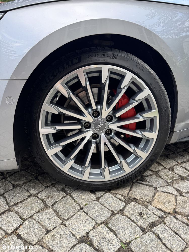 Audi A5 Cabrio - 12