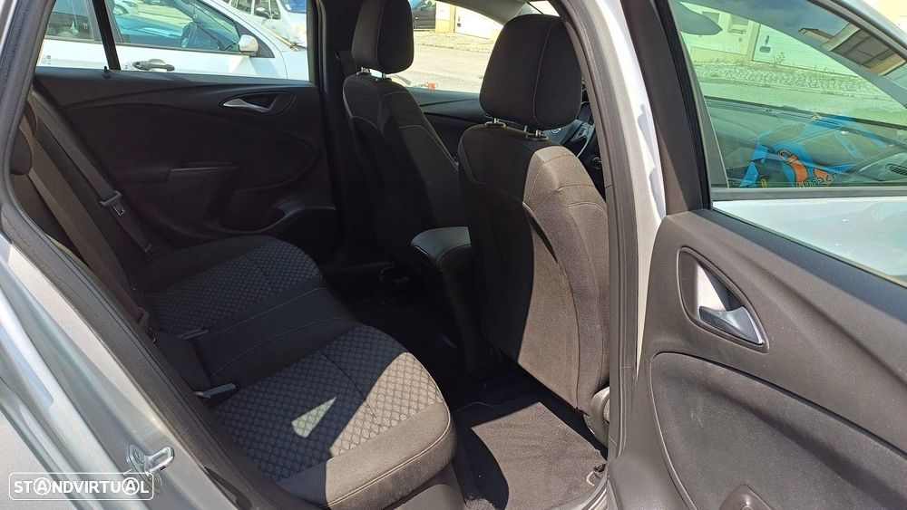 Opel Astra Sports Tourer 1.6 CDTI Ecotec Business Edition S/S - 11