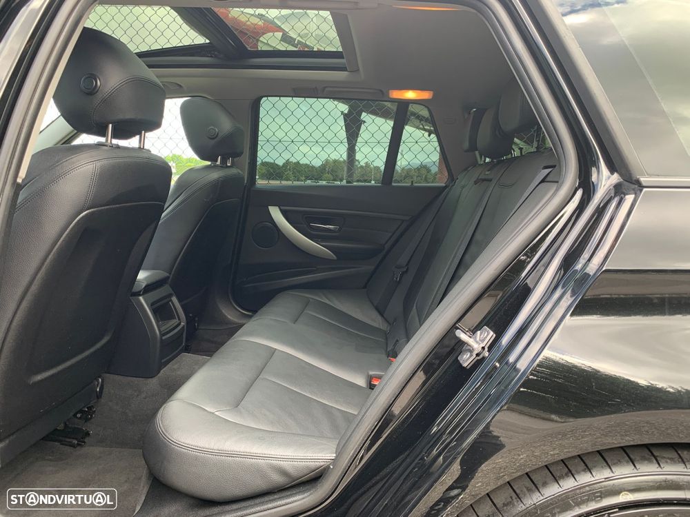 BMW 320 d Auto Pack M - 14