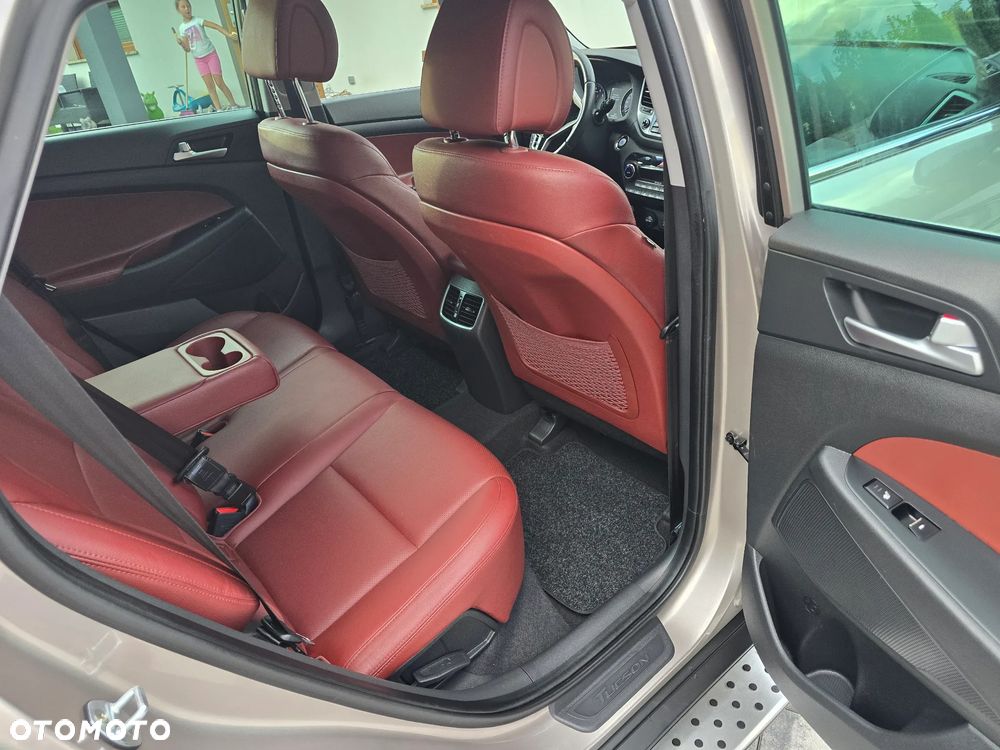 Hyundai Tucson 1.6 Turbo 4WD DCT Premium - 32